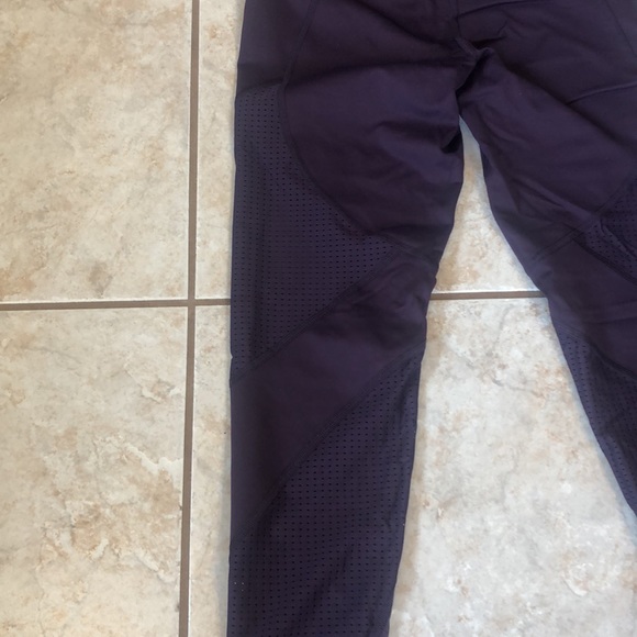 Victoria secret workout leggings - Picture 3 of 4